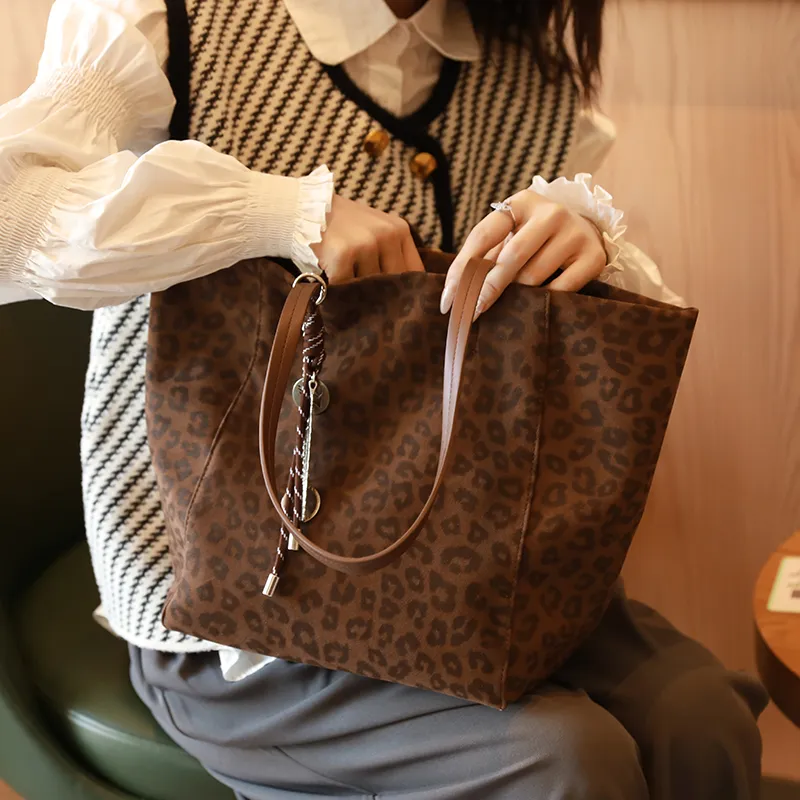 H YXIANG Microfiber Synthetic Leather Shoulder Bag Women's Dark Panther/Light Panther-1