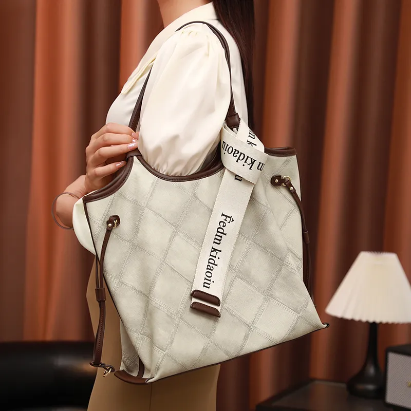 H YXIANG Microfiber Synthetic Leather Shoulder Bag Regular Women's Green-2