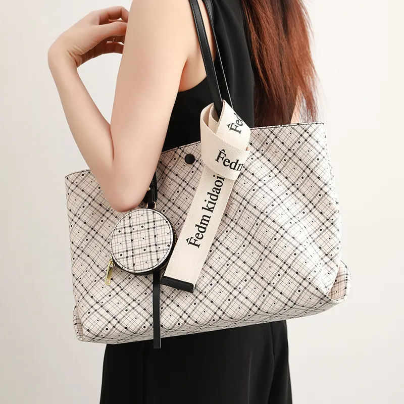 H YXIANG Microfiber Synthetic Leather Tote Bag, Shoulder Bag Women's Ecru-5