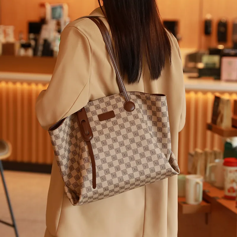 H YXIANG PVC Tote Bag Shopping Bag Shoulder Bags Regular Women's Khaki-5
