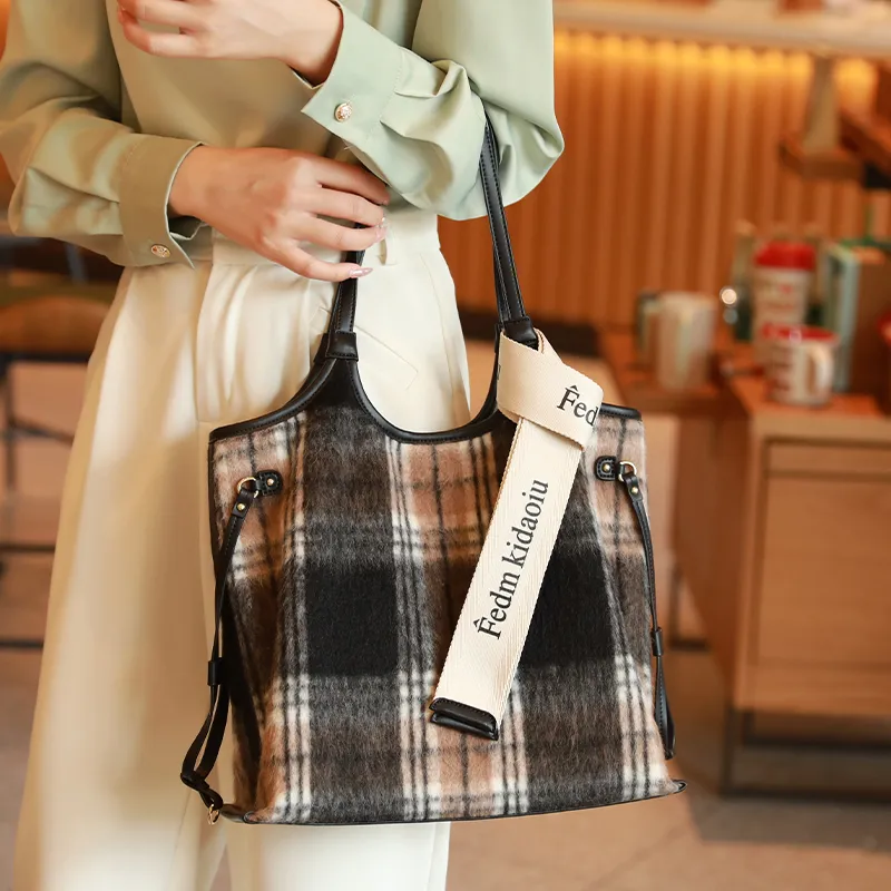 H YXIANG Woolen Basket Bag Single Shoulder Bag Women's Multicolor-4