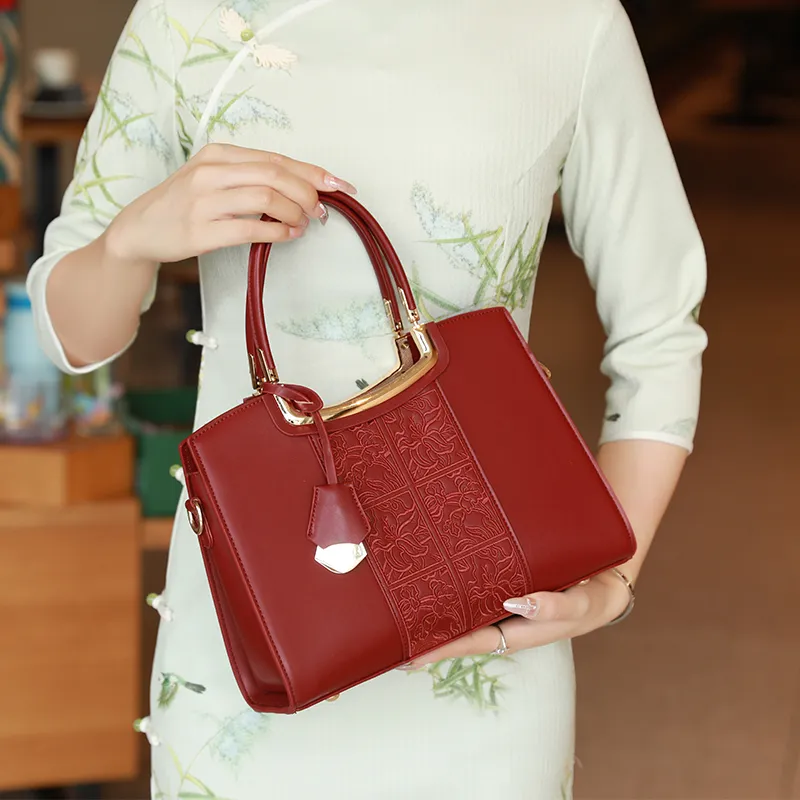 H YXIANG Microfiber Synthetic Leather Tote Bag, Shopping Bag, Crossbody Bag, One Shoulder Handbag Women's Red-5
