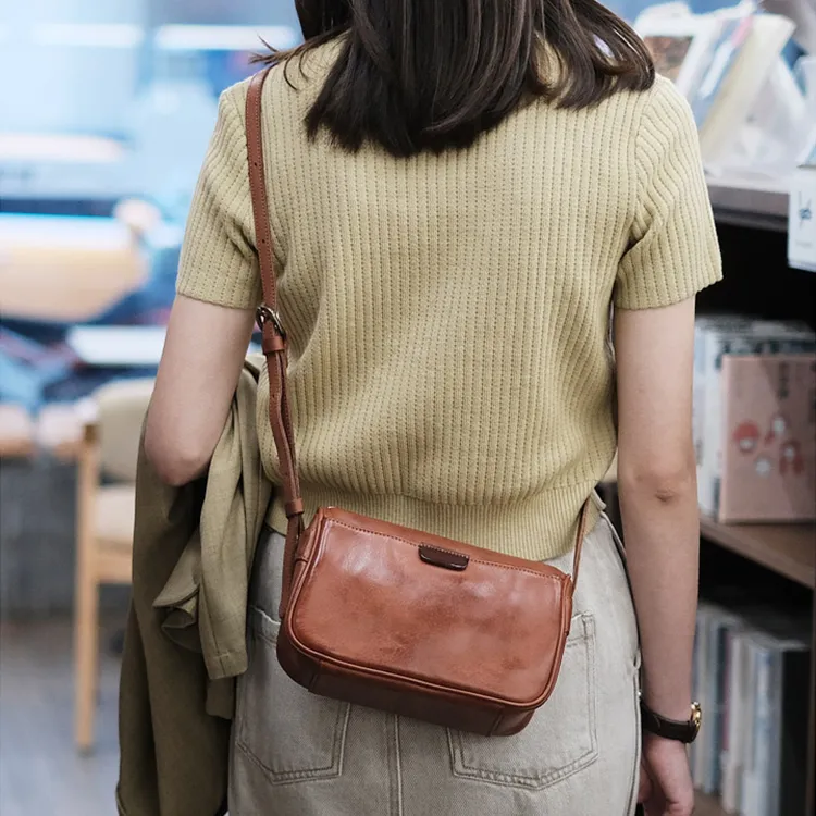 H YXIANG Imported Top Grain Vegetable Tanned Cow Leather Crossbody Bags Shoulder Bags Women's Black/Brown-7