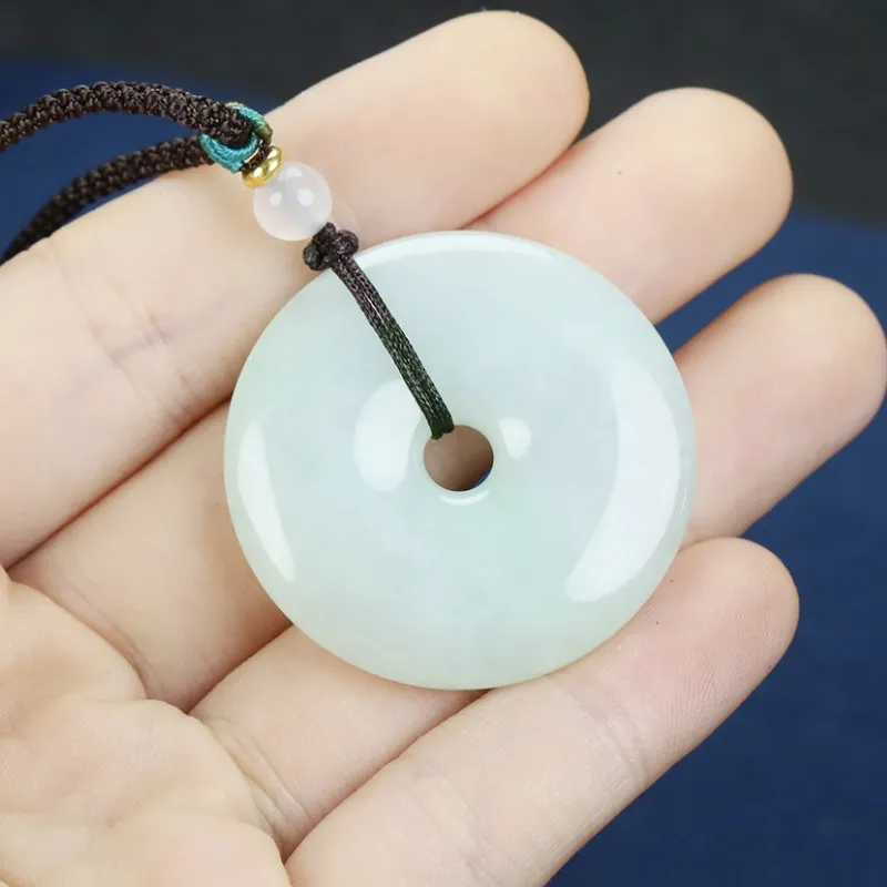 Cuizu Glutinous Jade Necklaces Unisex-3