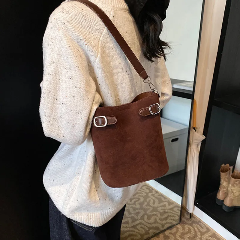 ALOENEY Shoulder Bags-3