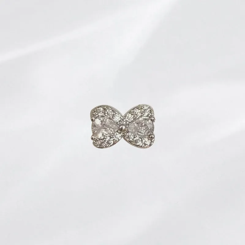 Asia Star Alloy Stud Earrings Women's-1