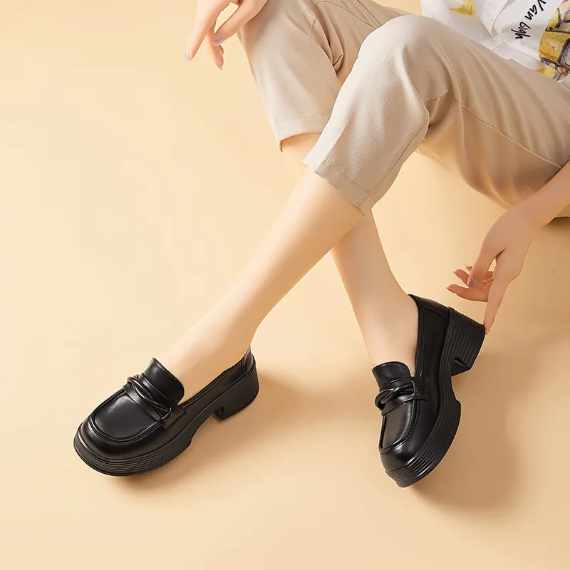 MODERN BELLE Loafers Women's Black-3