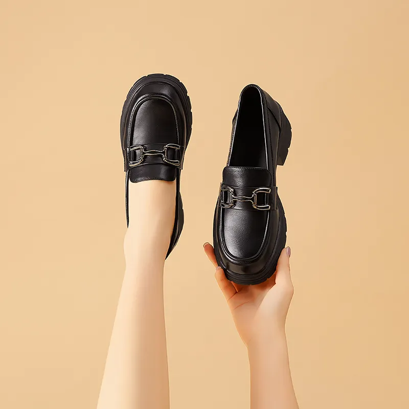 MODERN BELLE Loafers Women's Black-1
