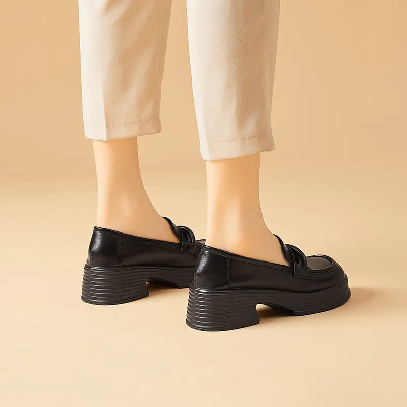 MODERN BELLE Loafers Women's Black-4