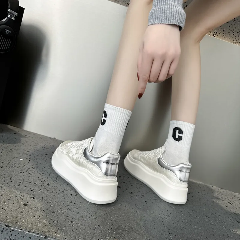 MODERN BELLE Lightweight Height Increasing Low-Top Skateboard Shoes Women's-9