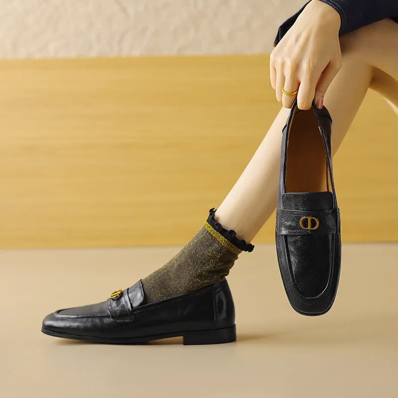 MODERN BELLE Loafers Women's Black/Dark Brown-5