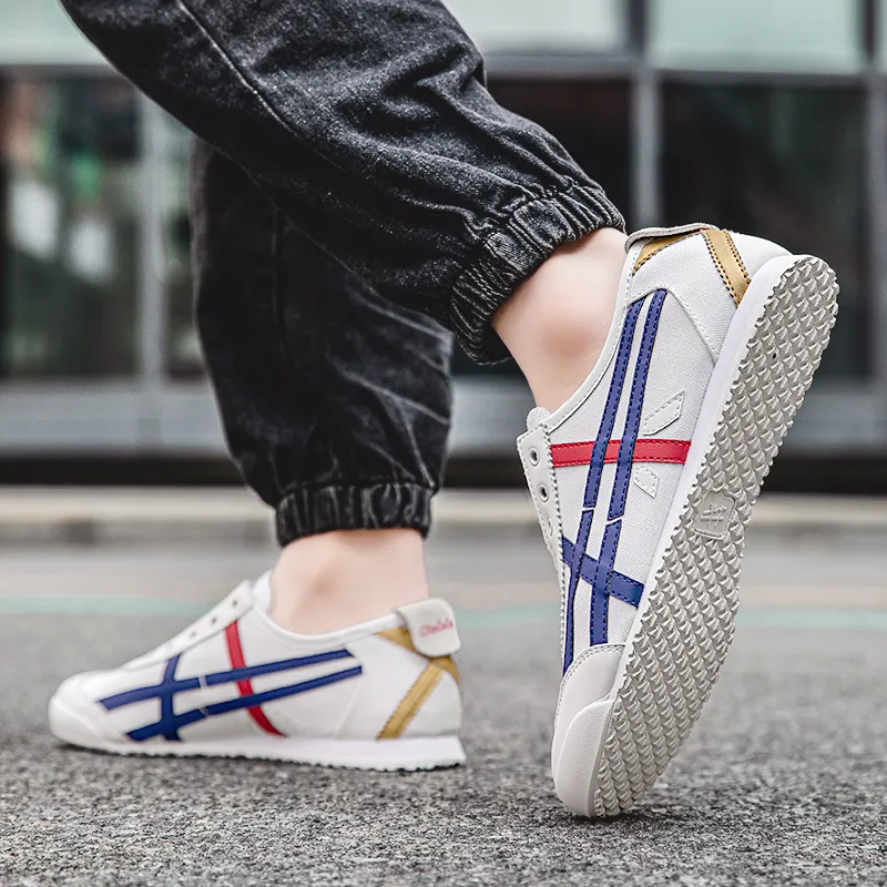A55 Coverage Lightweight Slip Resistant Low Top Casual Shoes Unisex-19