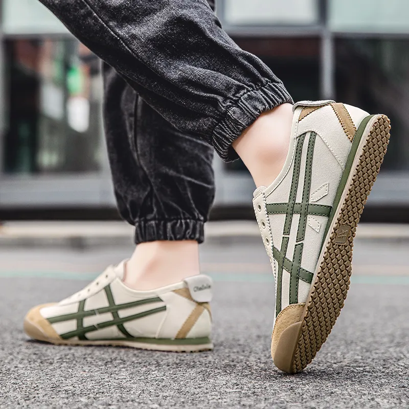 A55 Coverage Lightweight Slip Resistant Low Top Casual Shoes Unisex-14