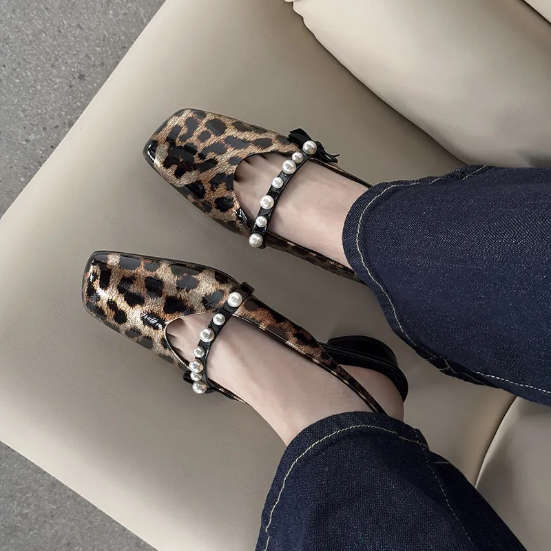 SIFEIRO Chunky Heel High Heels Women's-8