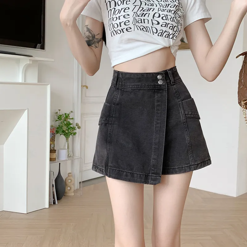 COVT Denim Shorts Women's Black Gray-4