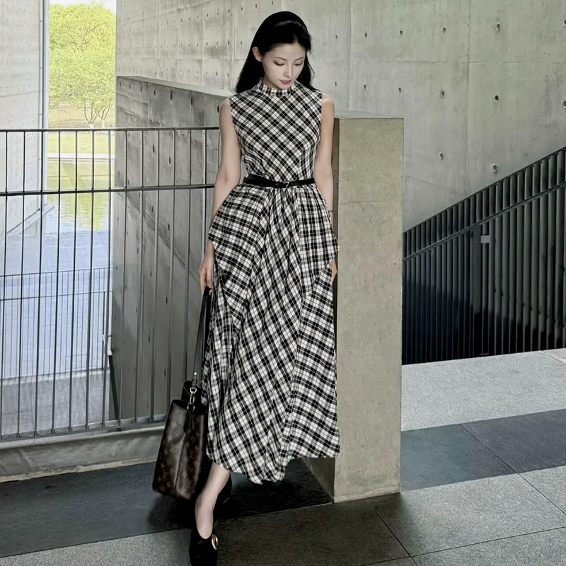 HAPG Sleeveless Dresses Women's Black White Plaid Shopping Bag-6