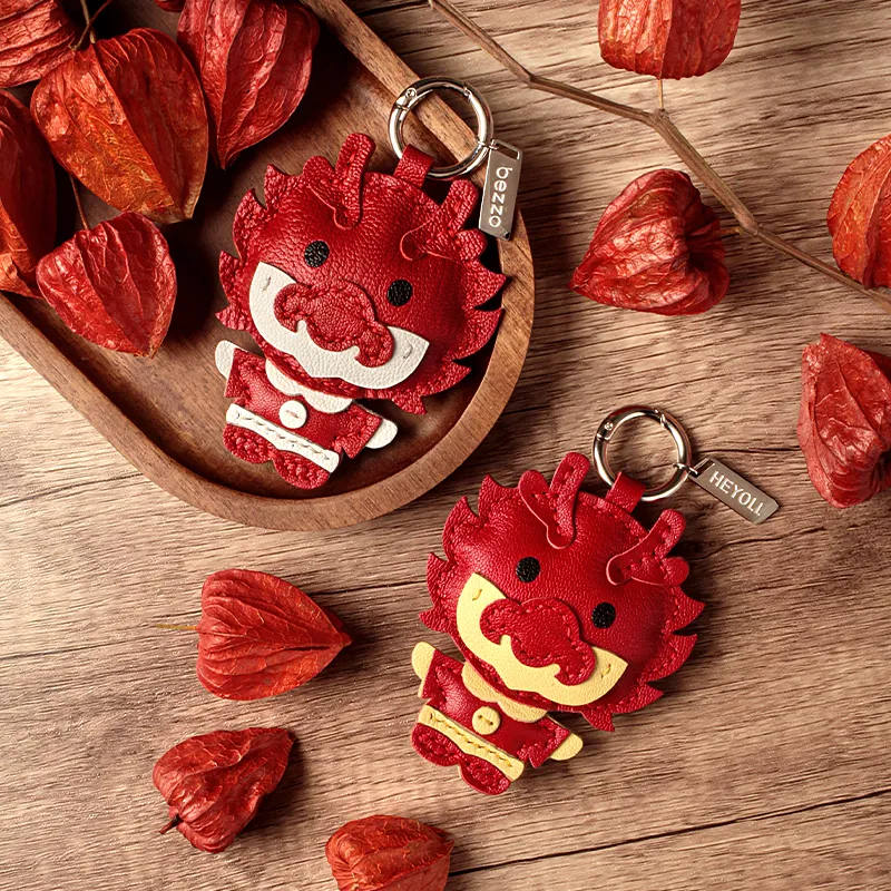 HUIYU Sheepskin Pendants Unisex-1