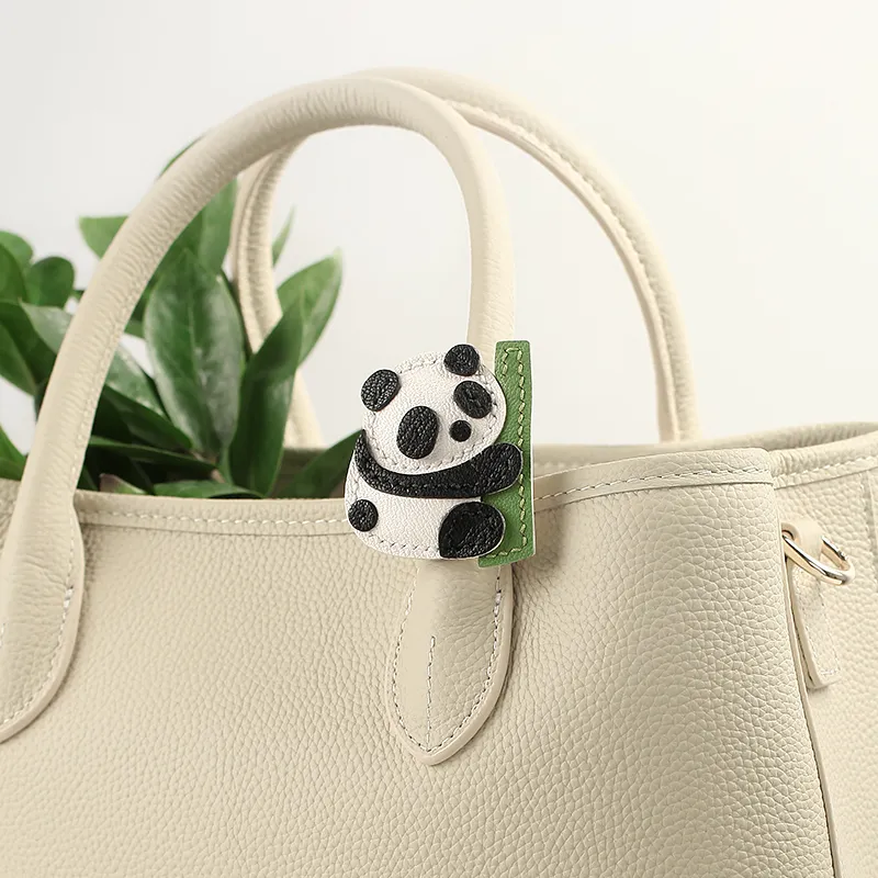 HUIYU Sheepskin Pendants Unisex-4