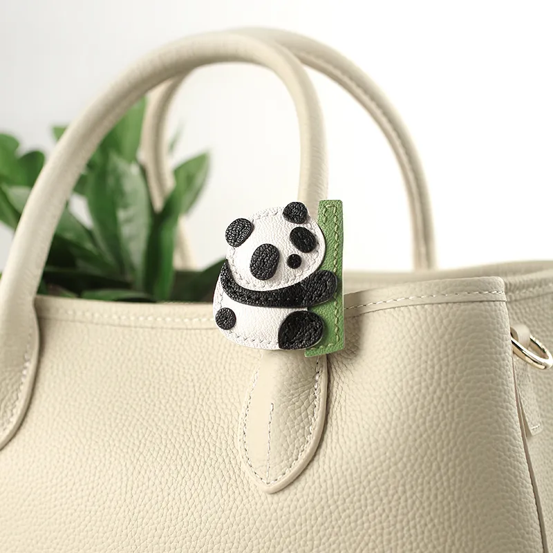 HUIYU Sheepskin Pendants Unisex-1