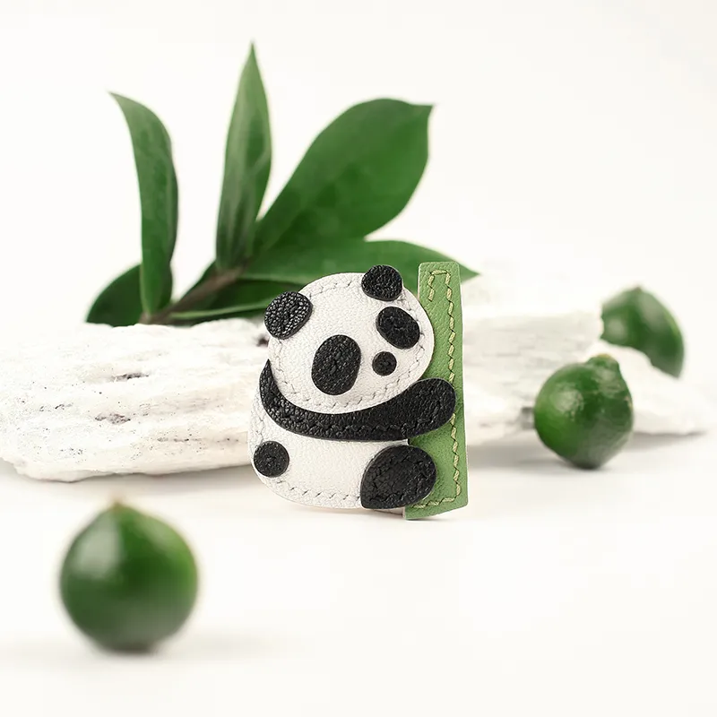 HUIYU Sheepskin Pendants Unisex-2