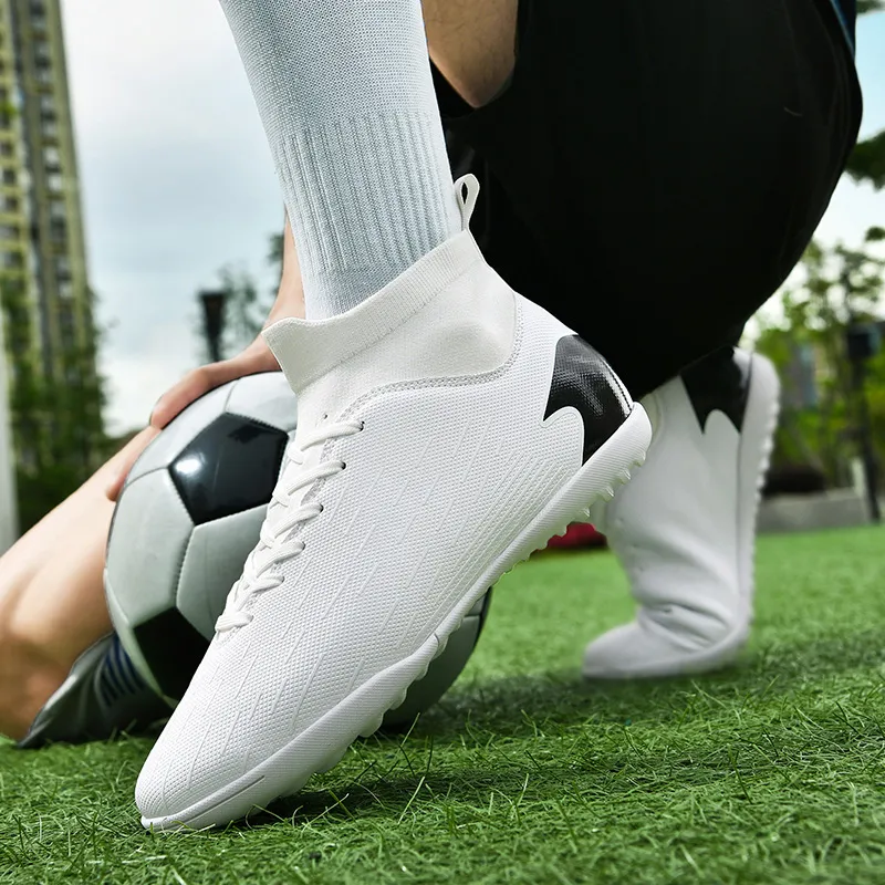 MEKY Anti-Slip Wear-Resistant Soccer Shoes Unisex-22