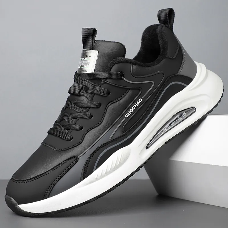 MEKY Abrasion Resistant Breathable Slip Resistant Low Top Running Shoes Men's-1