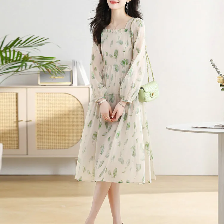 Fashion Long Sleeved Dress Women's Fresh Light Green-3