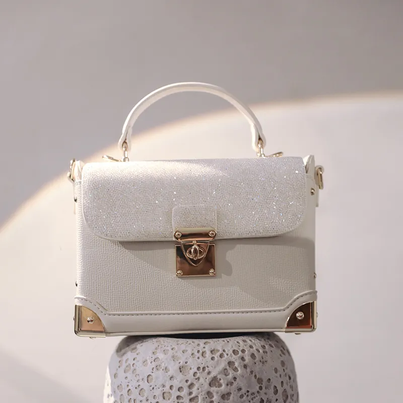 URANOLITH Handbags-3