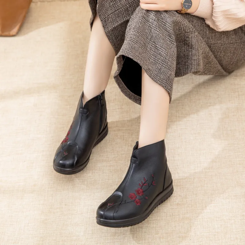 Captain Illy Ankle Boots Women's-2