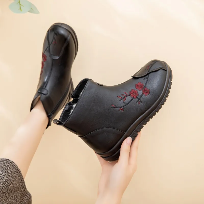 Captain Illy Ankle Boots Women's-1