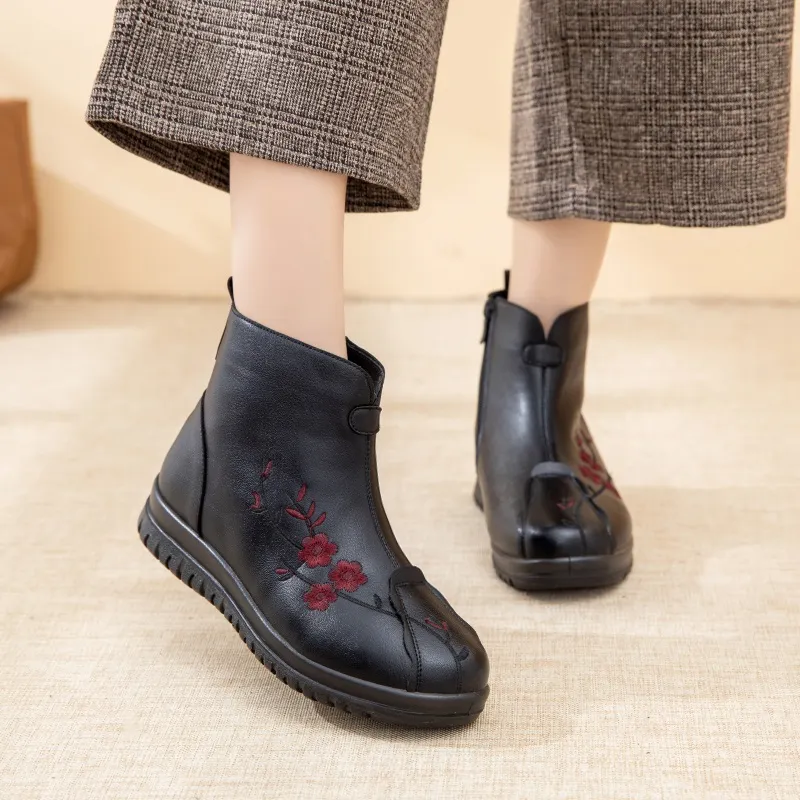 Captain Illy Ankle Boots Women's-3