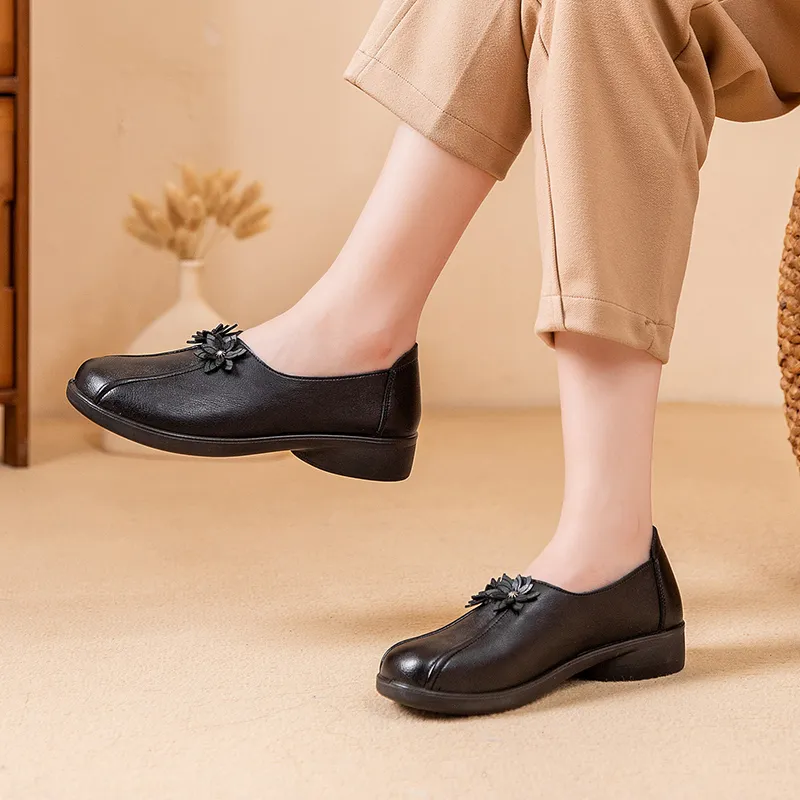 Casual Essential Unlined Shoes Women's-1