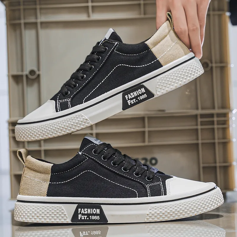 Captain Illy Low Top Casual Shoes Men's-25