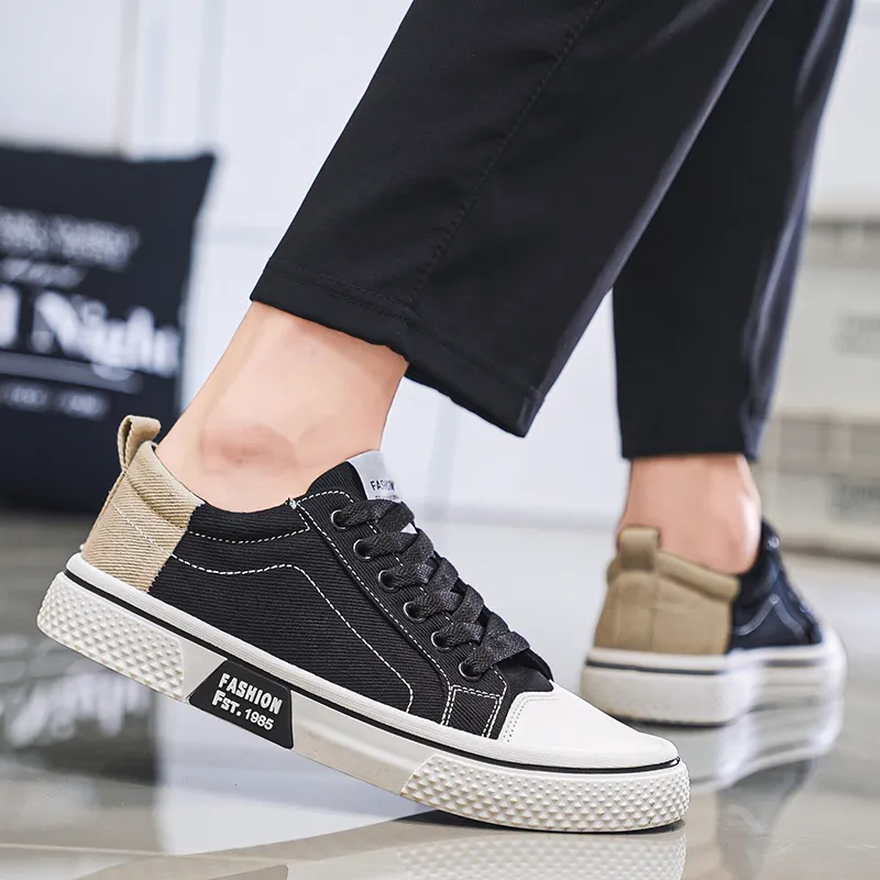 Captain Illy Low Top Casual Shoes Men's-27