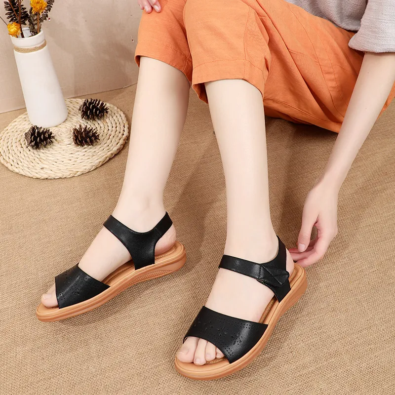 Captain Illy Strap Sandals Women's Black-1