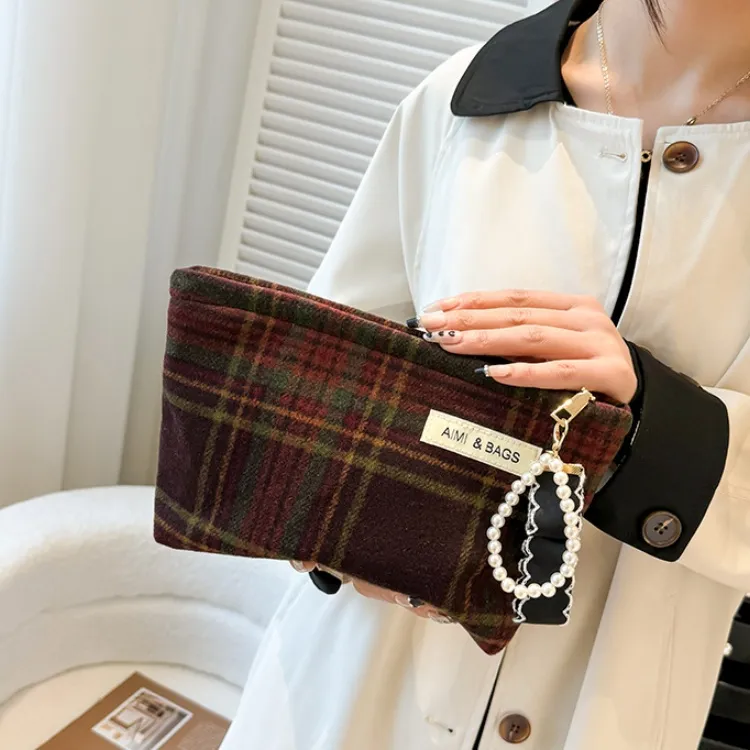 LETOO Woolen Makeup Bag Regular Women's Multicolor-4