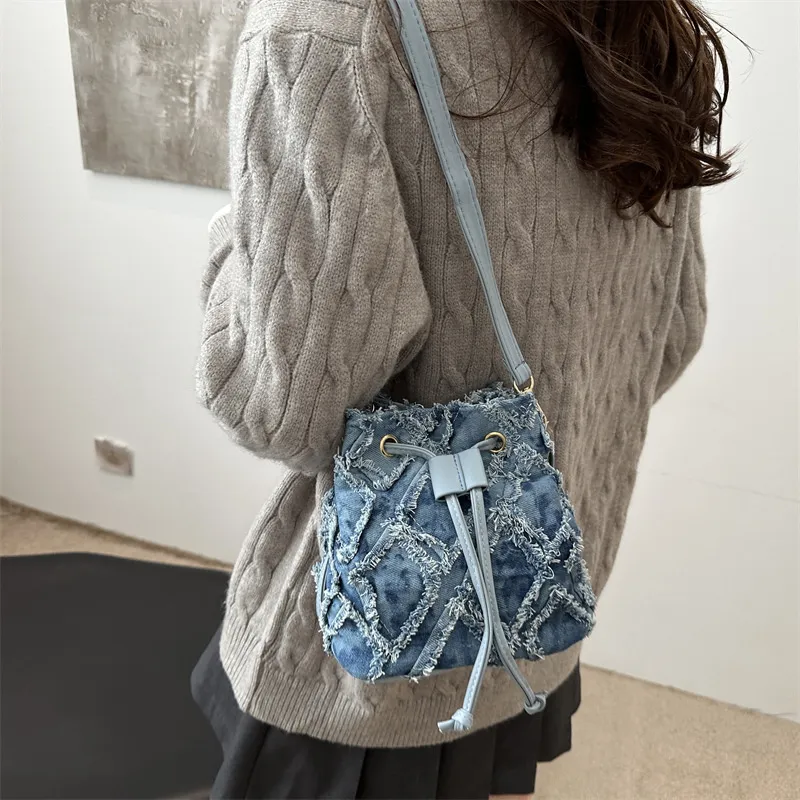 LETOO Denim Fashion Versatile Shoulder Bag Casual Stylish Crossbody Bag Women's Blue-4