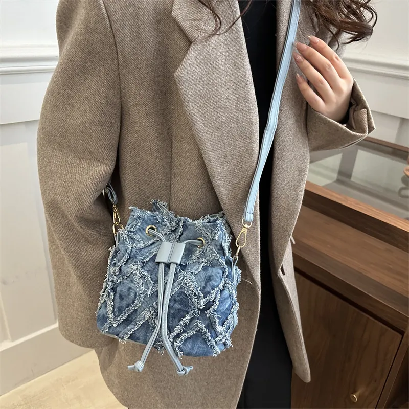 LETOO Denim Fashion Versatile Shoulder Bag Casual Stylish Crossbody Bag Women's Blue-5