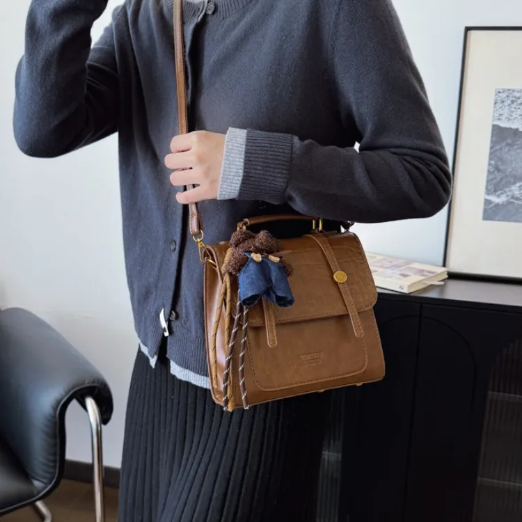LETOO PU Backpack Women's Coffee/Beige/Black/Red/Brown-3