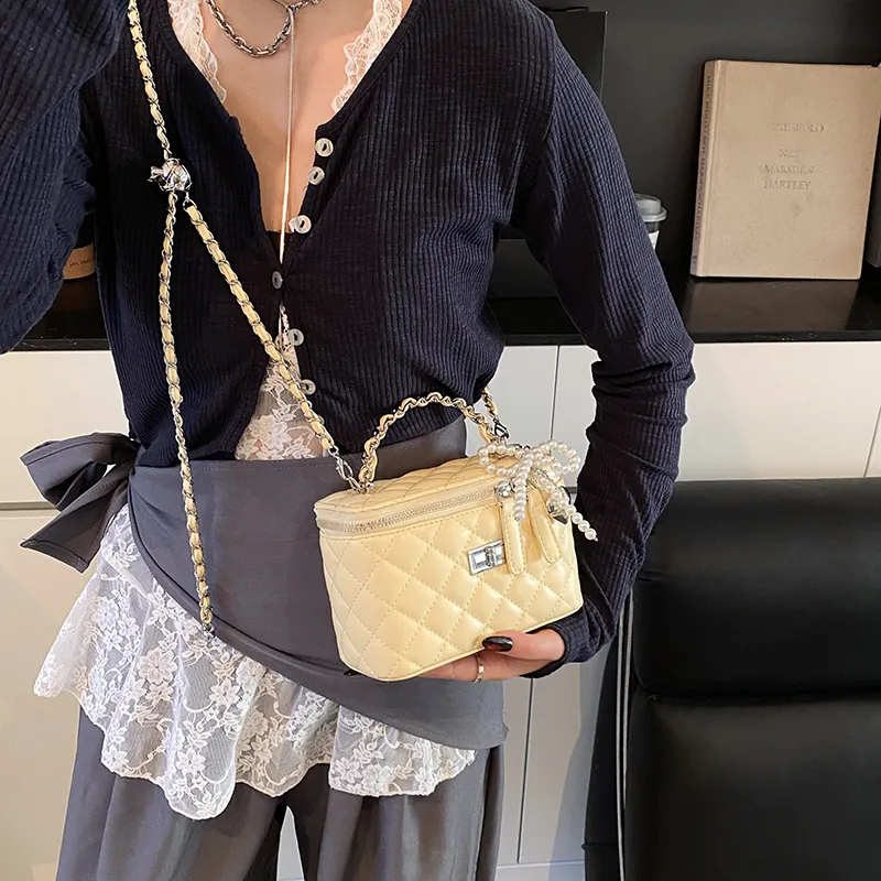 JIANGLIDA PU Handbag Women's Pearl White/Pearl Pink/White/Pink/Yellow/Black-13