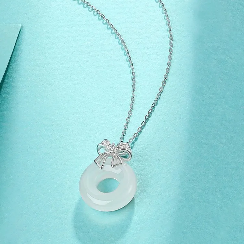 Qing Yi Chalcedony Necklaces Unisex-4
