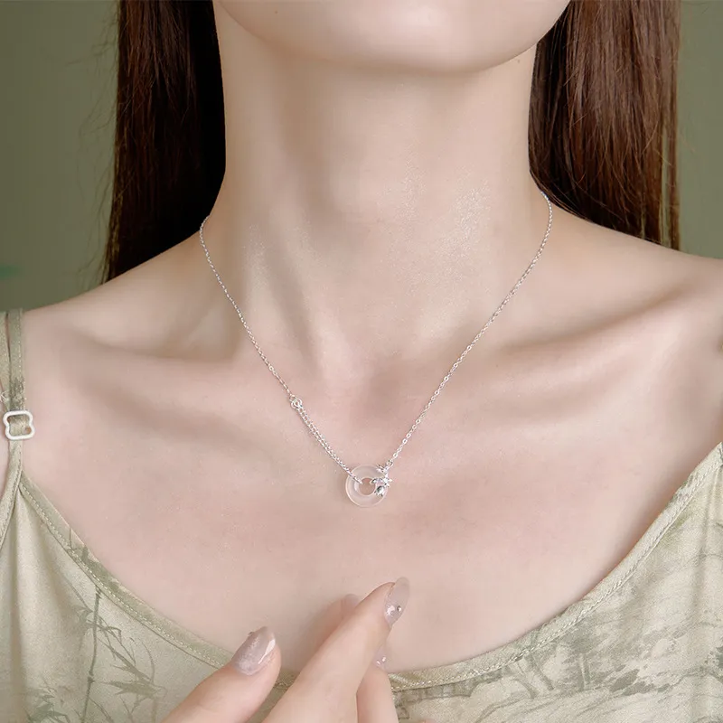 Qing Yi Chalcedony Necklaces Unisex-3