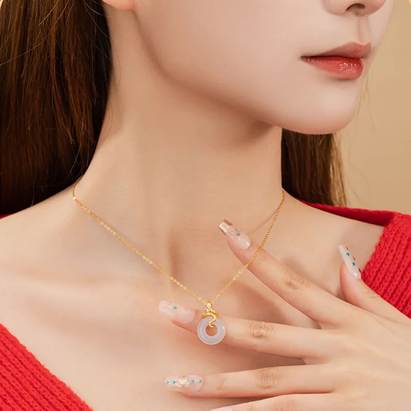 Qing Yi Chalcedony Necklaces Unisex-1