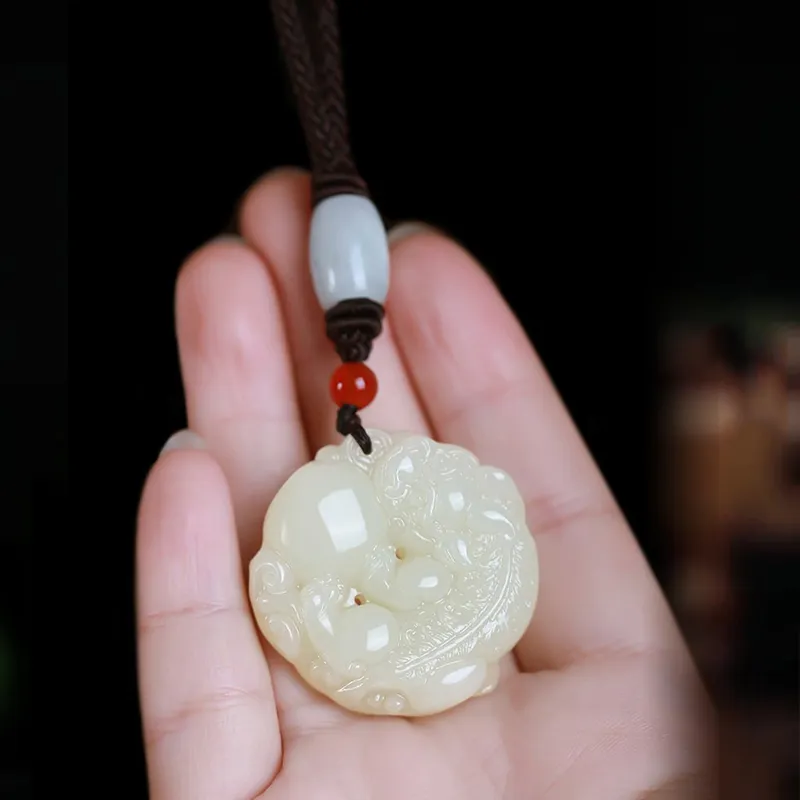Qing Yi Pendants Green Jade Unisex-3