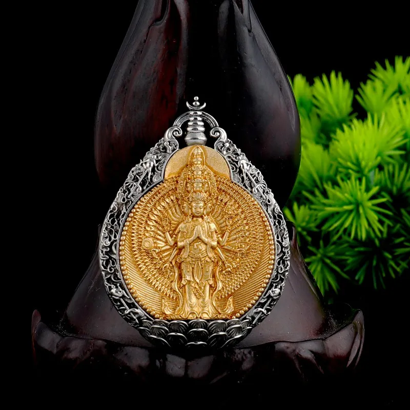 Jade Linmen Brass Necklaces Unisex-1