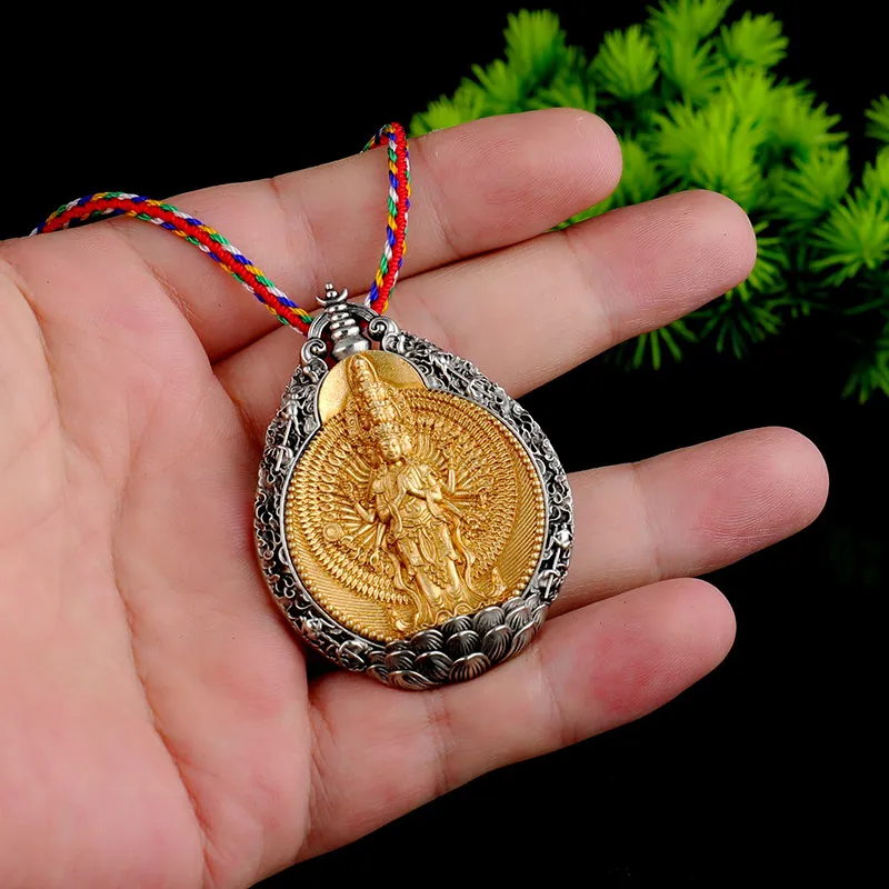 Jade Linmen Brass Necklaces Unisex-3