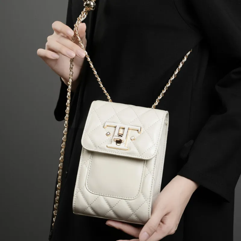 DULOREN Cow Leather Shoulder Bag Women's Black/Ecru-4