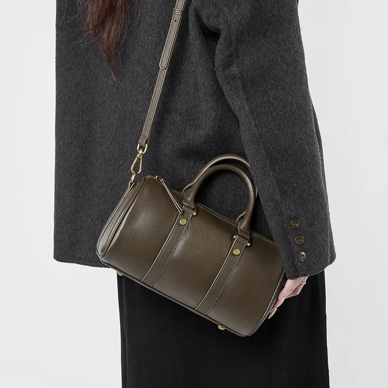 DULOREN Cow Leather Shoulder Bag Crossbody Bag Regular Women's Brown/Black/Green-12