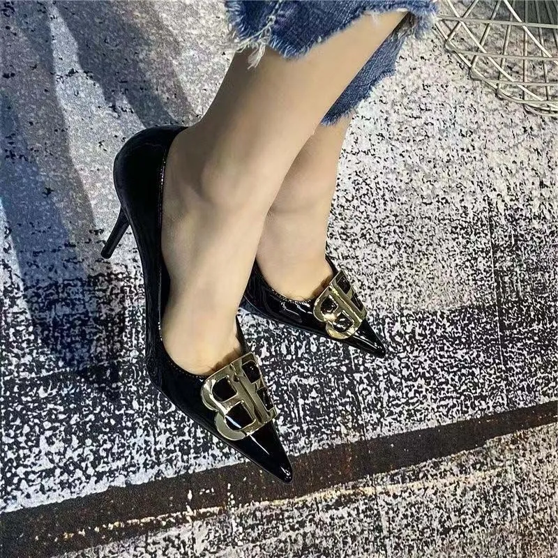 CHILI Slim Heel High Heels Women's Black-5