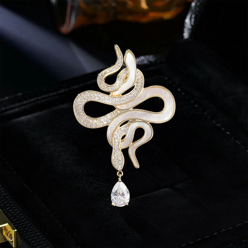 Suddenly Lucky Alloy Brooches Unisex-3